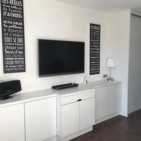 Cosy Pour 4 à L'alpe D'huez, Proche Télécentre, Commerces, Terrasse Sud, Animaux Bienvenus - Fr-1-405-228 Appartamento *